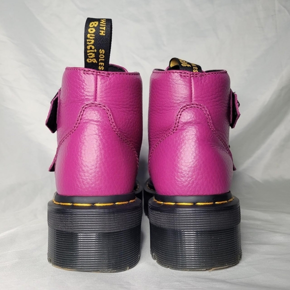 Dr. Martens Devon Heart leather platform boots  in Fuschia Pink - Picture 5 of 7